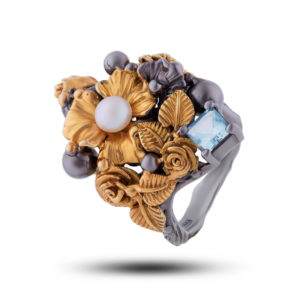 Кольцо серебряное «Белая Лилия», камни жемчуг, топаз, размер 17,5