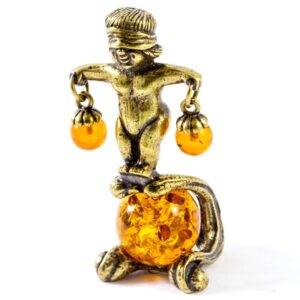 Счастливый подарок Фигурка “Знак зодиака – Весы” Драгоценный камень янтарь Литье бронза