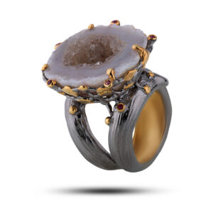 Кольцо серебряное с камнями агат жеода, сапфир, размер 17,75