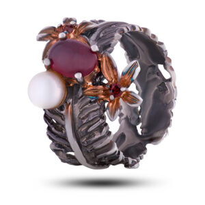 Кольцо серебряное, камни жемчуг, рубин, фианит, 81537