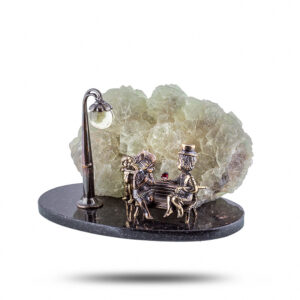 Фигурка «Влюбленные» из камней флюорит, гранат, цитрин, 12 см