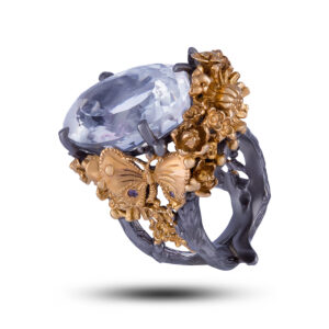 Кольцо серебряное «Сияние цвета», камни аметист, горный хрусталь, размер 17,5
