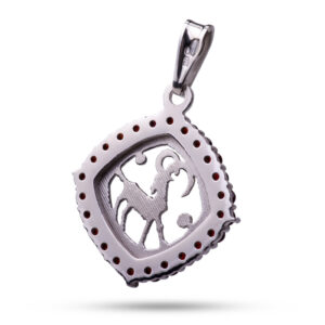 Подарок знаку зодиака “Козерог” Драгоценный камень гранат Оправа серебро 925 проба