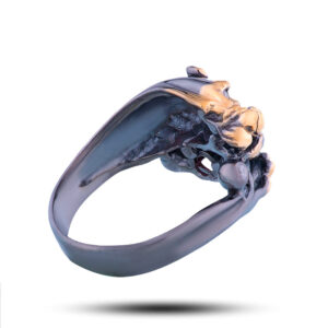 Кольцо с камнями гранат и фианиты в серебре «Пантера»