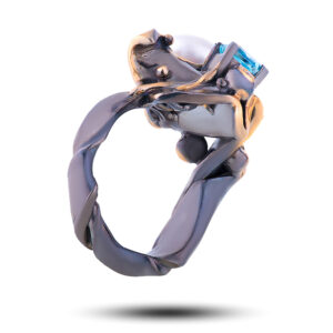 Кольцо серебряное «Винтаж», камни жемчуг, топаз, фианит, размер 17,5