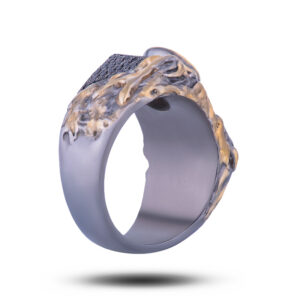 Серебряное кольцо с камнем раухтопаз и фианитами «Печать Дракона»