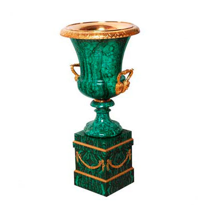 Напольная ваза (В Зимнем Дворце) Камень малахит. Литьё бронза, позолота, ручная работа
