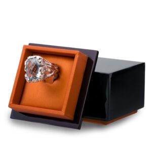 Кольцо серебряное «Богема», камень топаз, размер 18,5