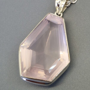 Кулон НГ-13331, камень розовый кварц