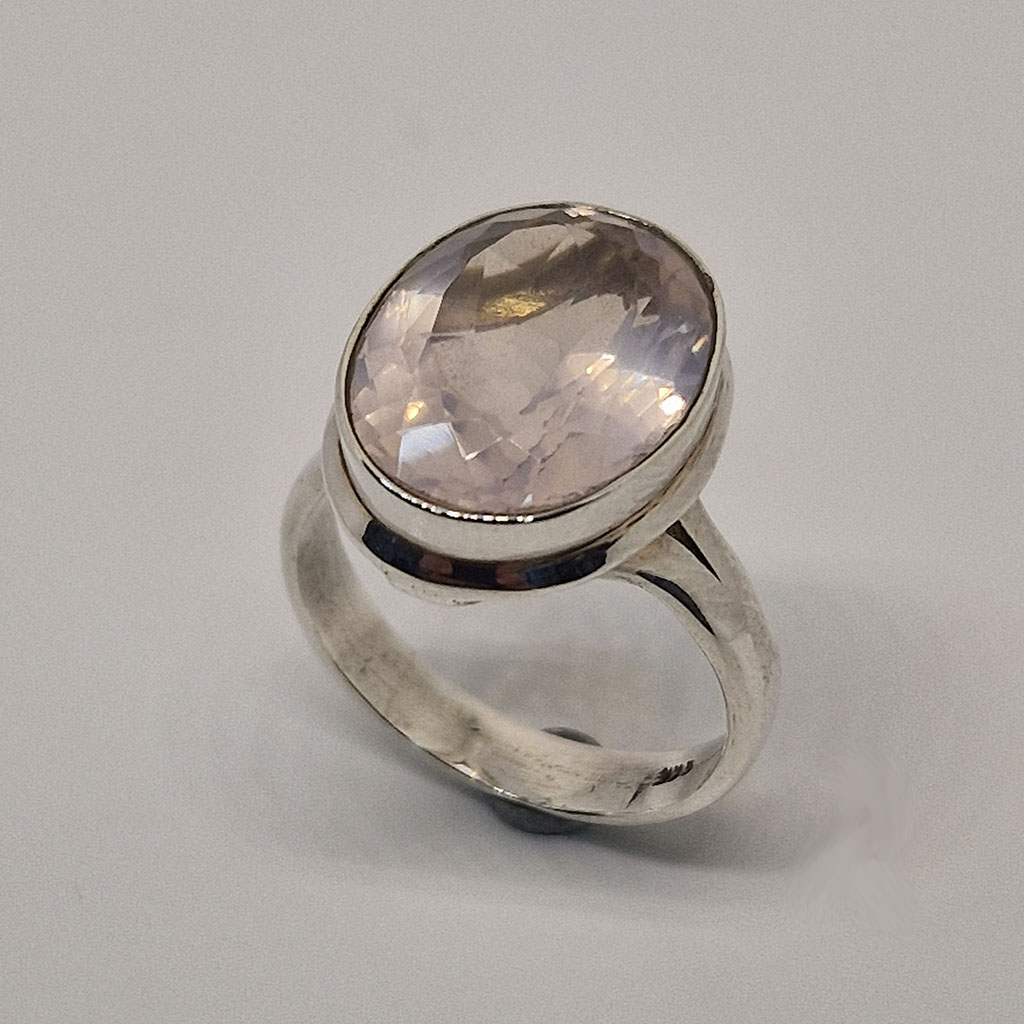 Кольцо из камня розовый кварц, размер 18,5, Арт. НГ-8791