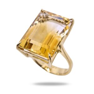 Золотое кольцо с цитрином 14,8 карата, изумрудная огранка Ракурс 2