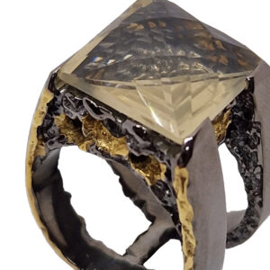 Кольцо из серебра с камнем цитрин-02010308-5-Фрагмент кольца