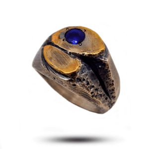 Перстень с сапфиром корундом в серебре