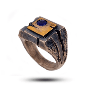 Серебряное кольцо с сапфиром корундом, кольцо-печатка
